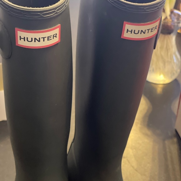 Hunter Kids Green Rain Boots - Picture 5 of 9